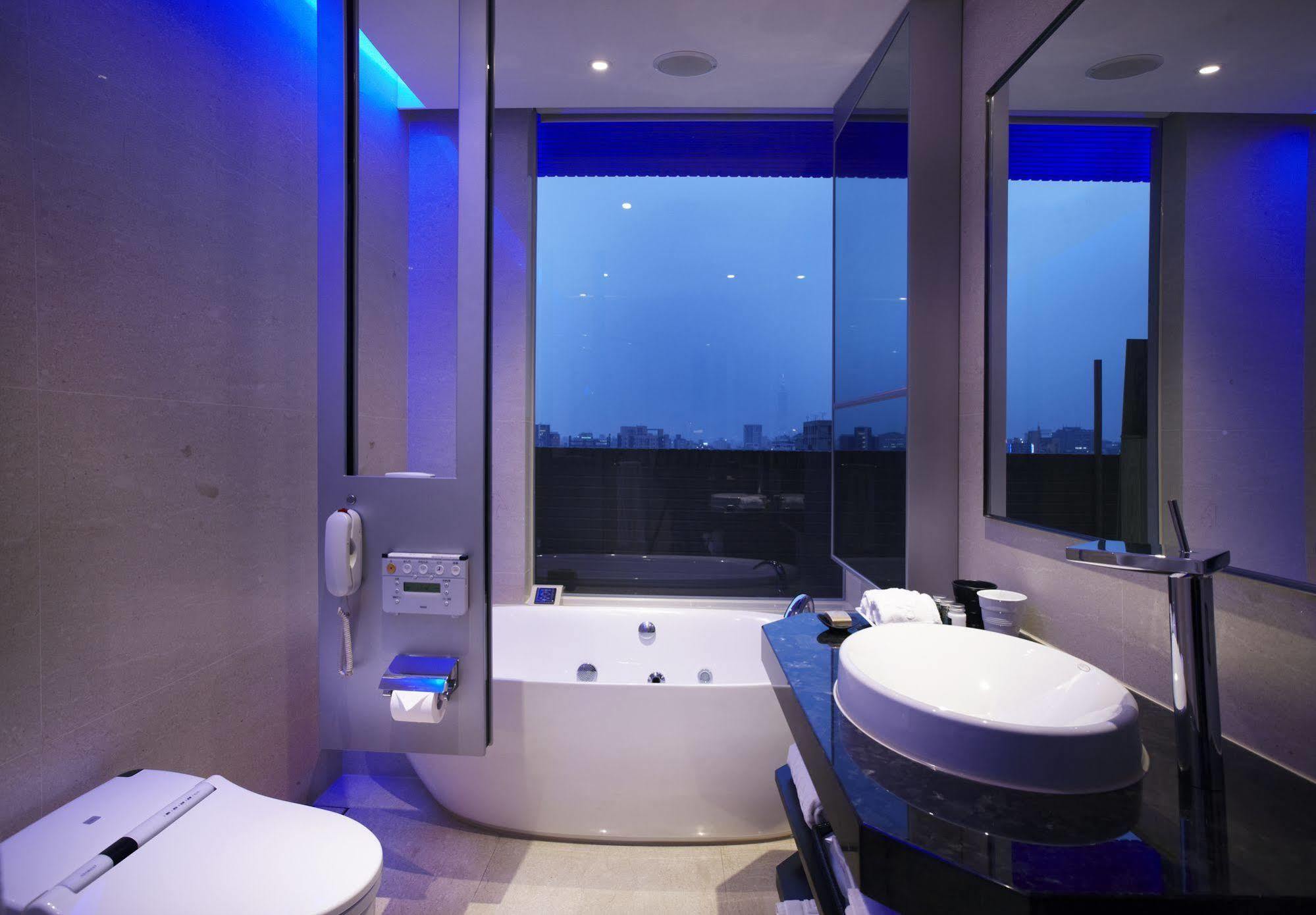 The Tango Hotel Taipei Changan Exterior photo